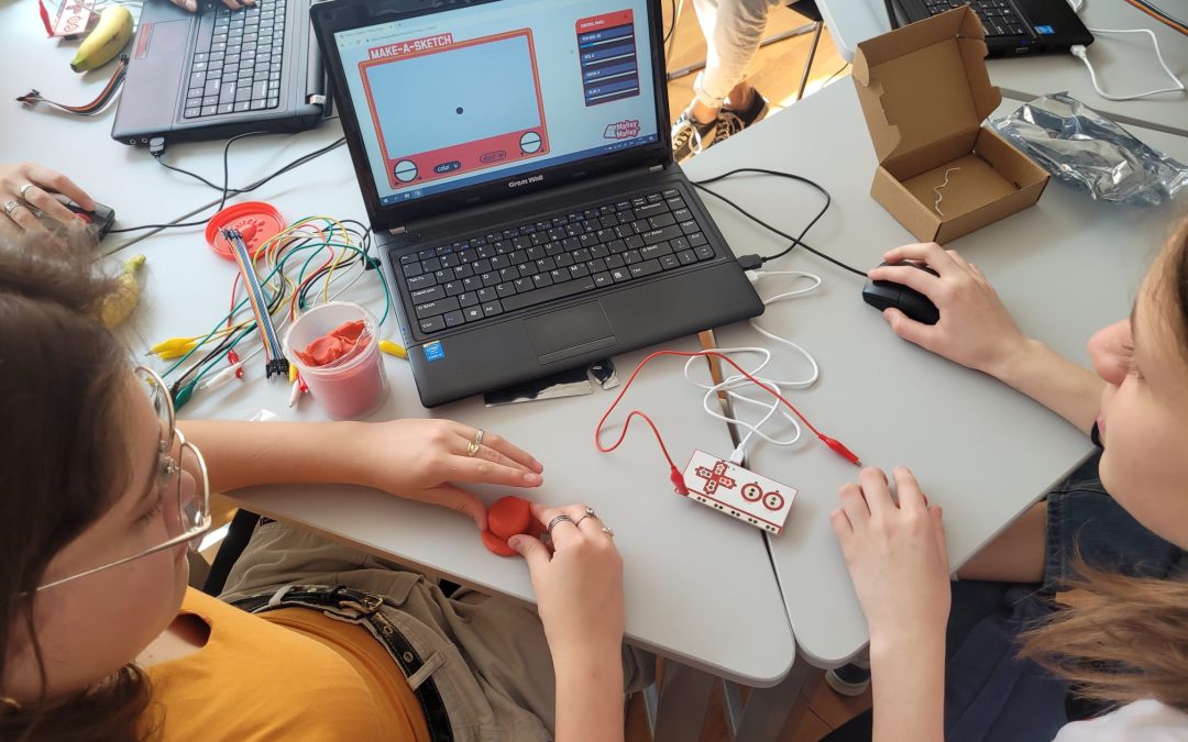 TechLab: Talleres STEAM en escuela 21 de Casa Blanca, Paysandú – UTEC